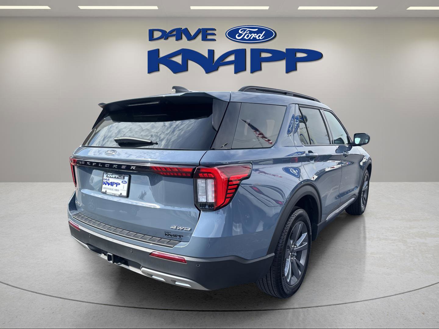 Used 2025 Ford Explorer Active w/ Active Comfort Package image 7