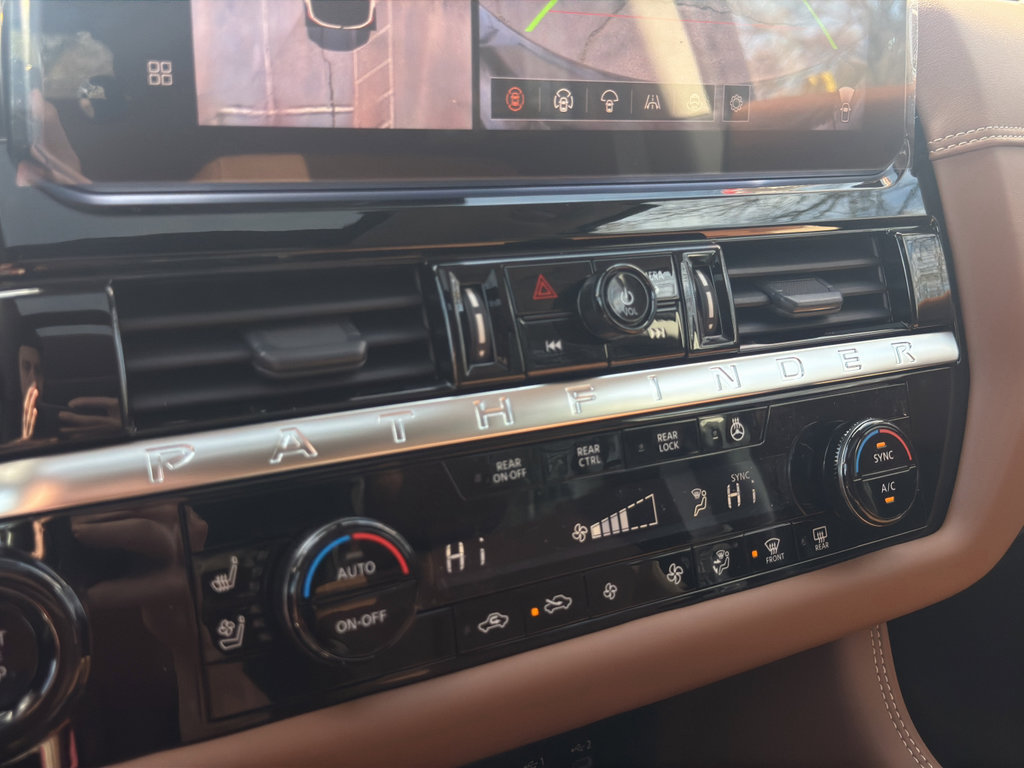 New 2026 Nissan Pathfinder Platinum image 26