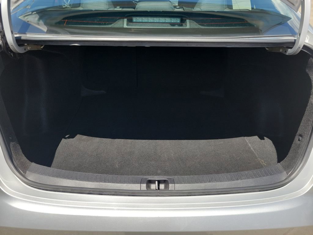 Used 2024 Toyota Corolla LE image 27