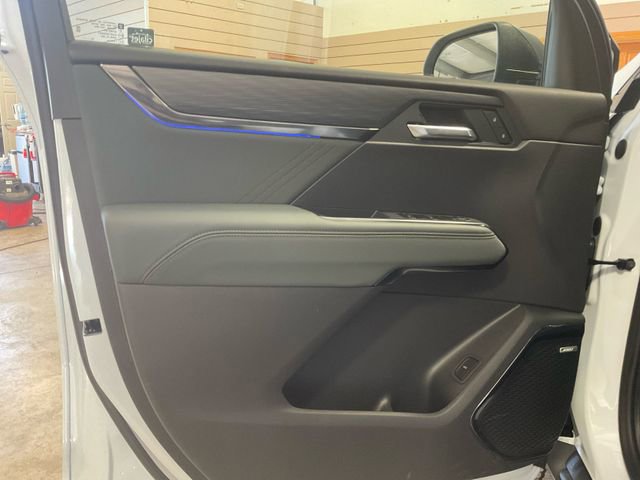 New 2026 GMC Acadia AT4 w/ Luxury Package image 20