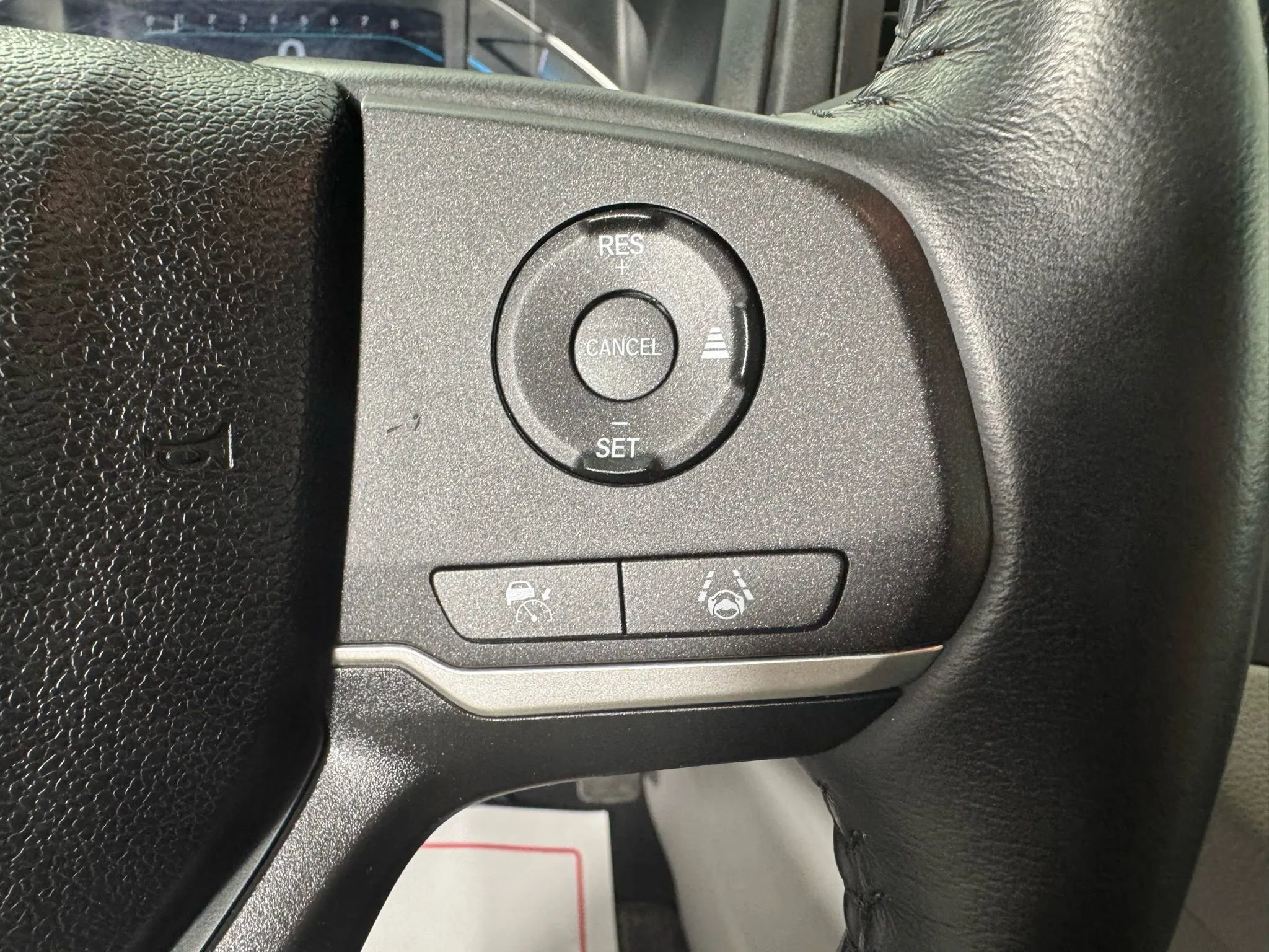 Used 2024 Honda Odyssey EX-L image 16