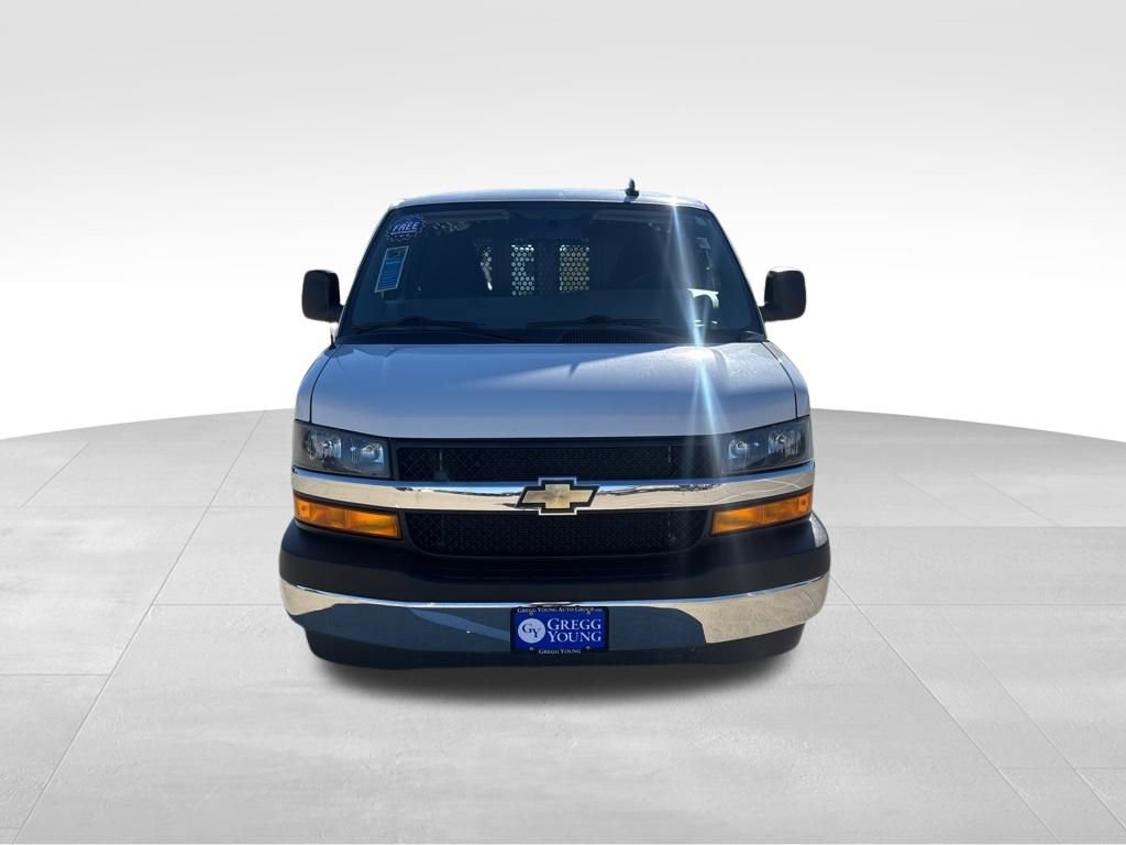 Used 2023 Chevrolet Express 2500 w/ Driver Convenience Package image 10