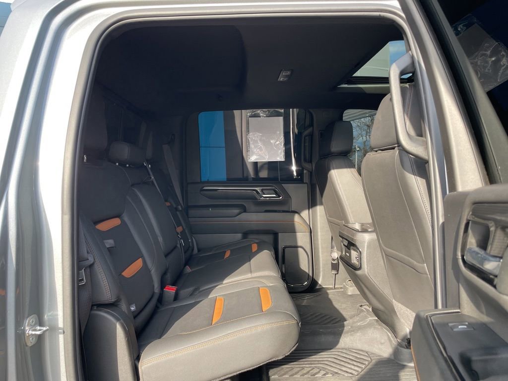 Used 2024 GMC Sierra 2500 AT4 w/ AT4 Premium Plus Package image 33