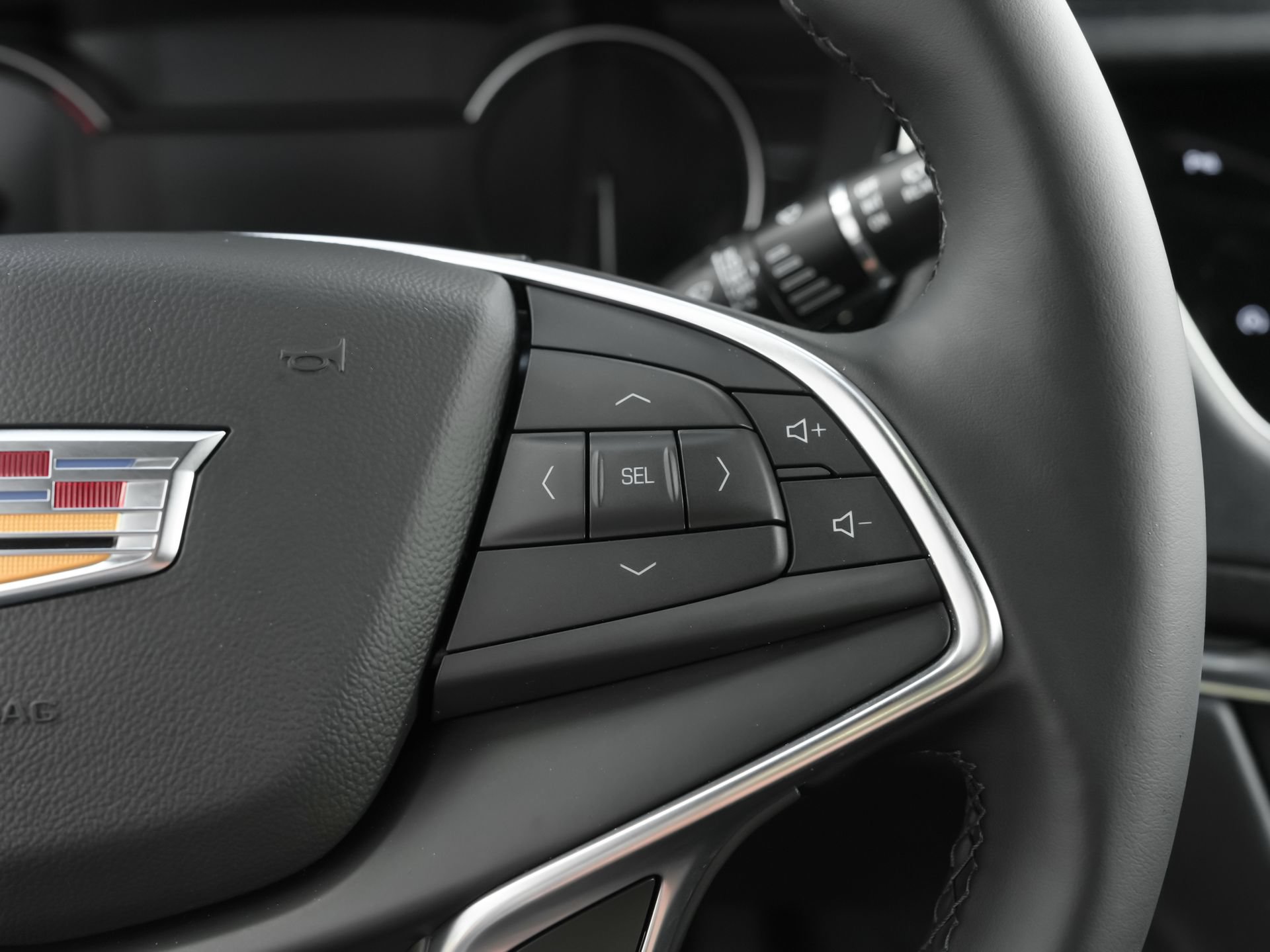 Used 2025 Cadillac XT5 Luxury FWD image 19