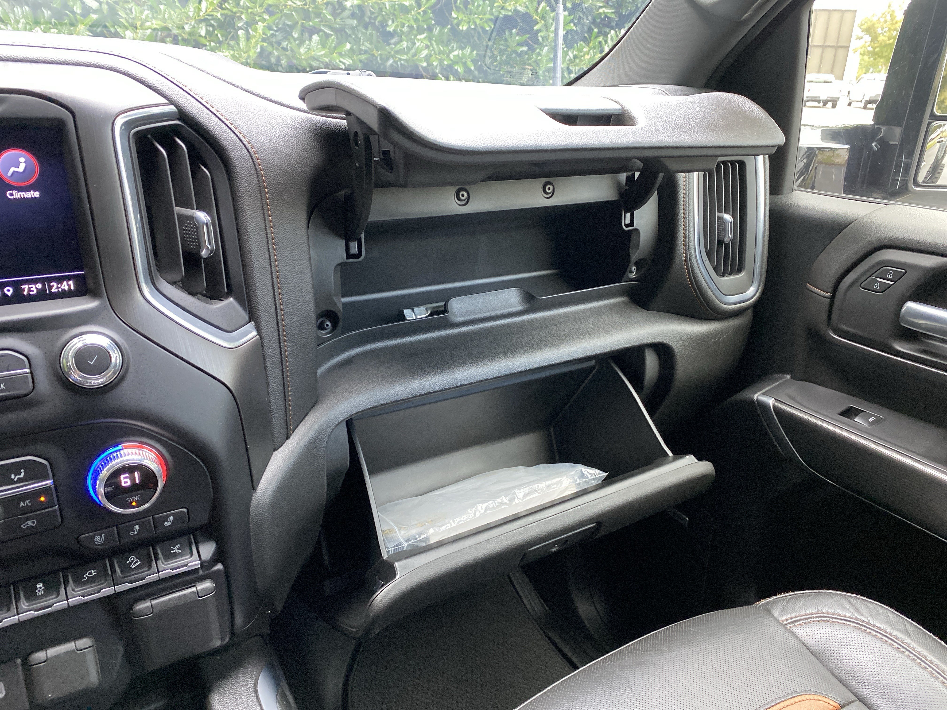 Used 2021 GMC Sierra 2500 AT4 w/ AT4 Premium Plus Package AWD/4WD image 32