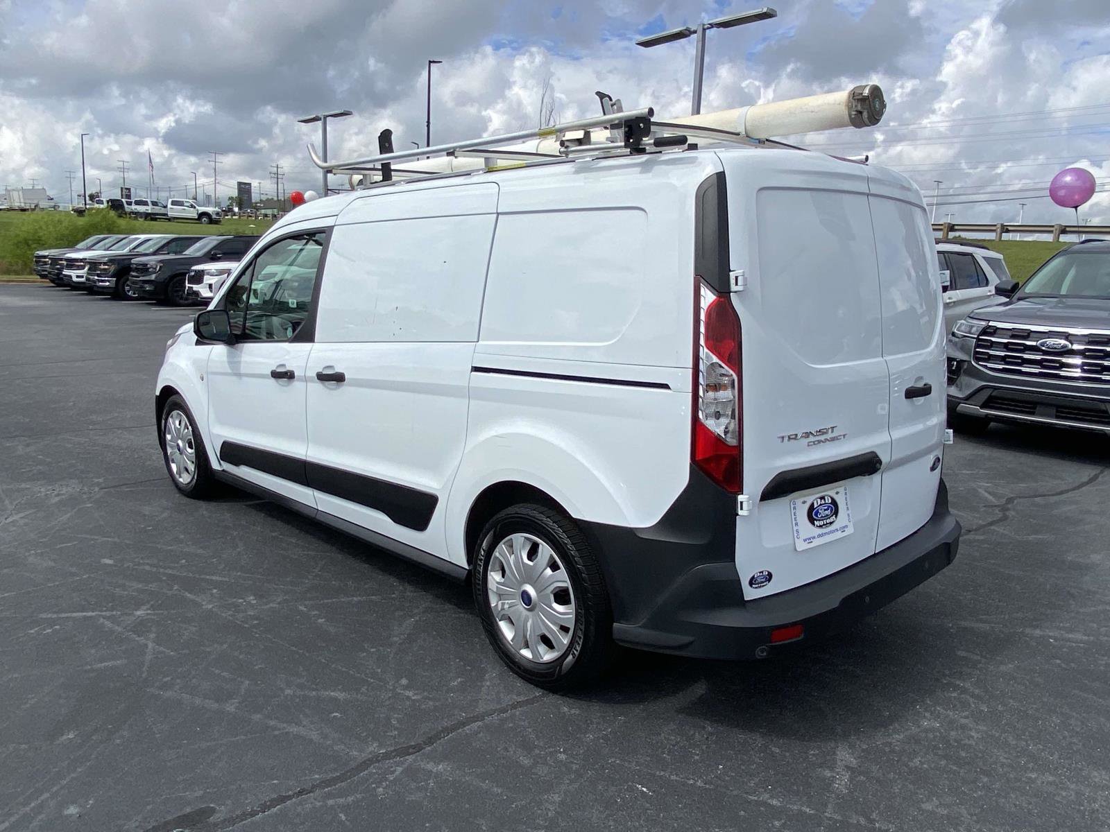 Used 2019 Ford Transit Connect XL image 5
