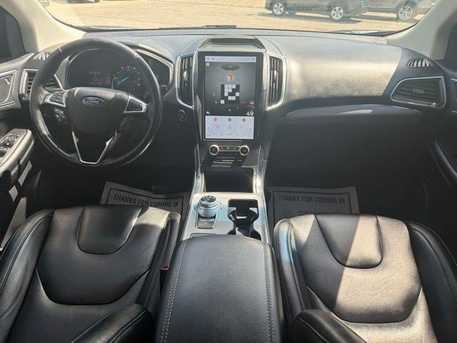 Used 2022 Ford Edge Titanium AWD/4WD image 26