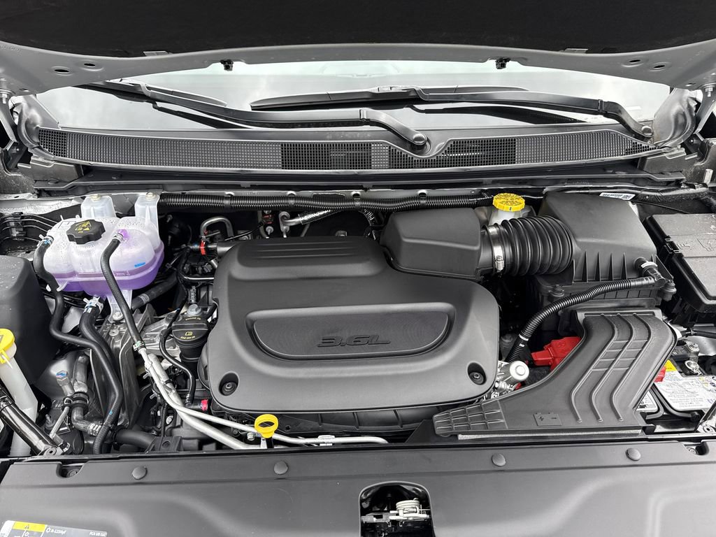 New 2026 Chrysler Pacifica Select image 38