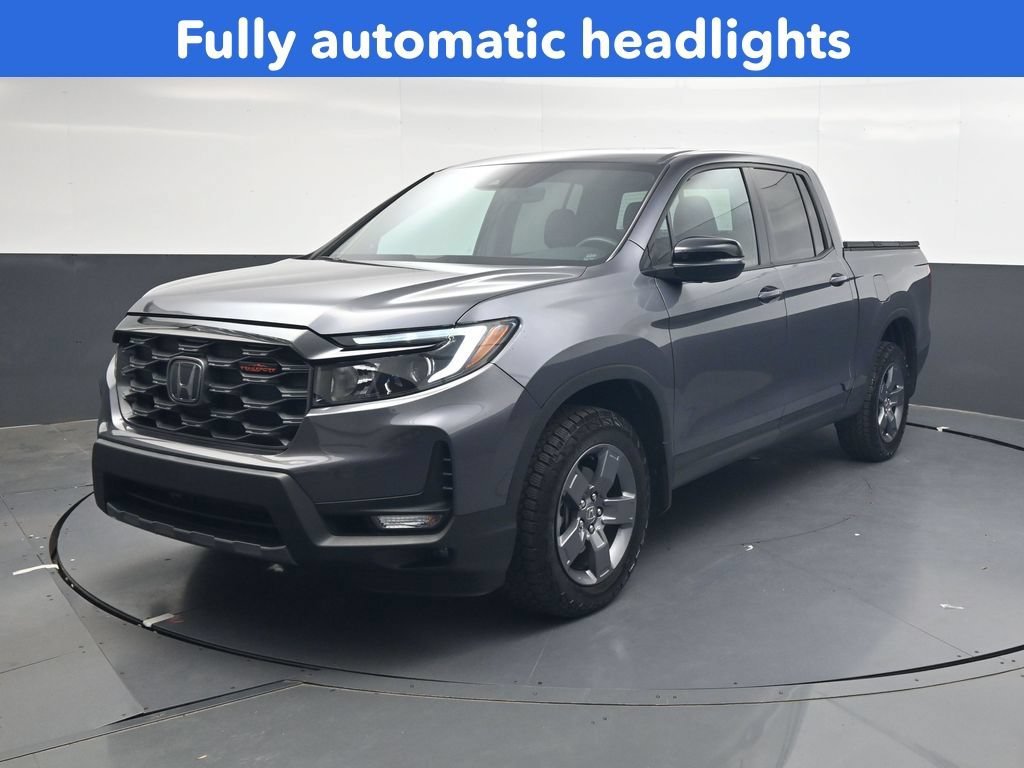 Certified 2025 Honda Ridgeline TrailSport image 8