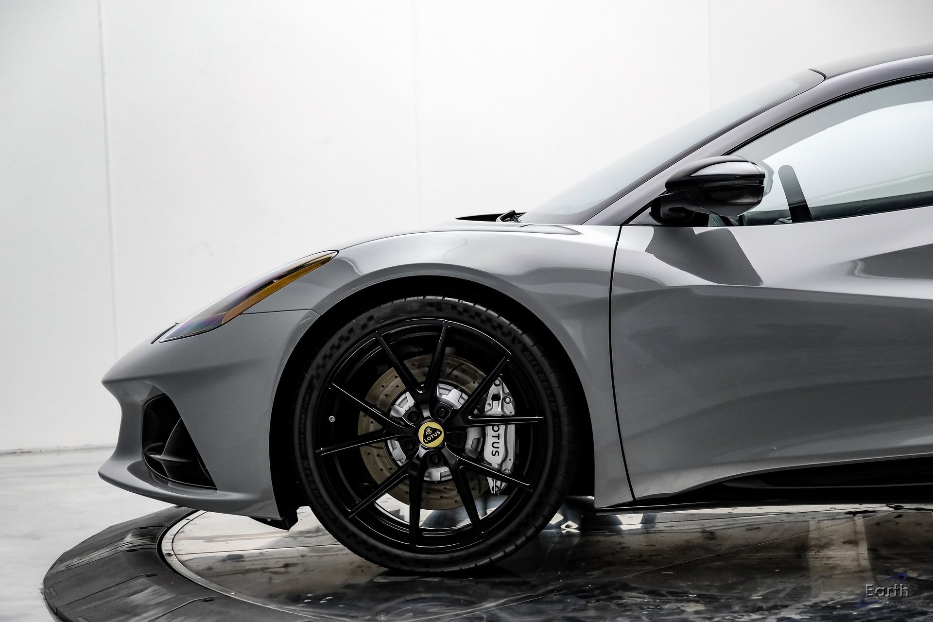 Used 2024 Lotus Emira First Edition image 6