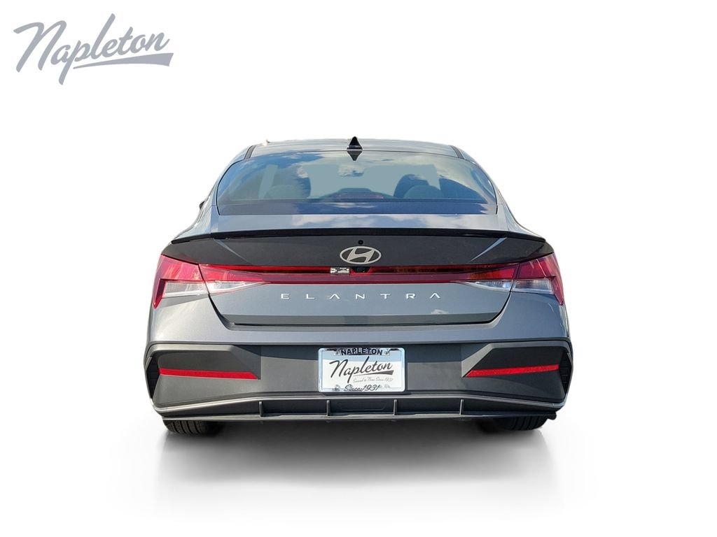 New 2026 Hyundai Elantra Sport FWD image 4