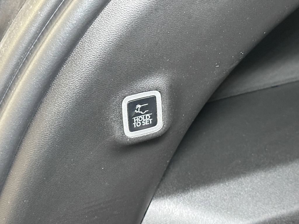 Used 2025 Jeep Wagoneer S Limited image 20