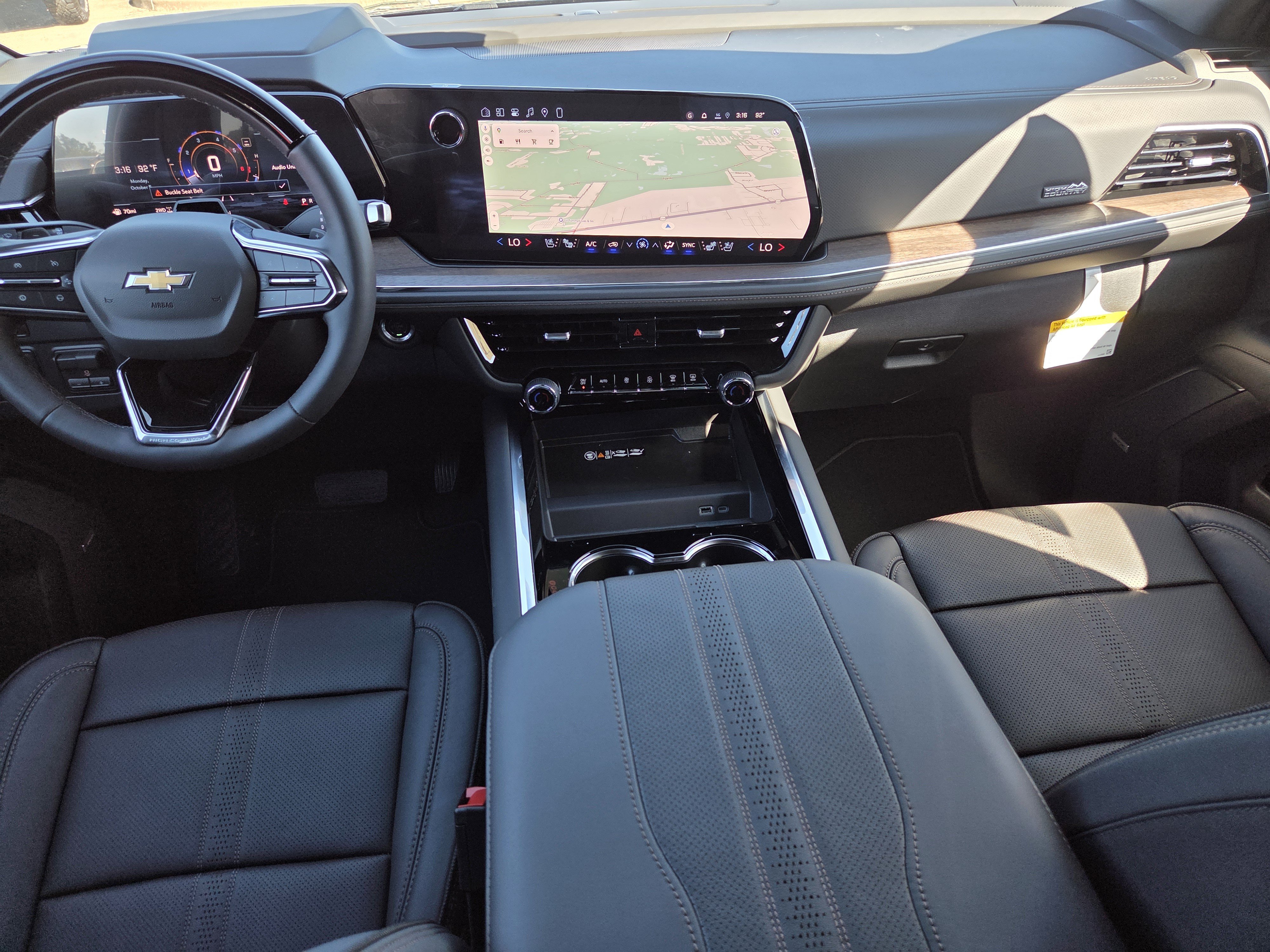 New 2026 Chevrolet Tahoe High Country AWD/4WD image 8