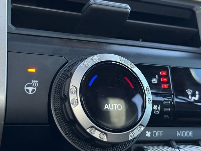 Used 2024 Toyota Tacoma TRD Off-Road w/ TRD Off Road Premium Package image 38