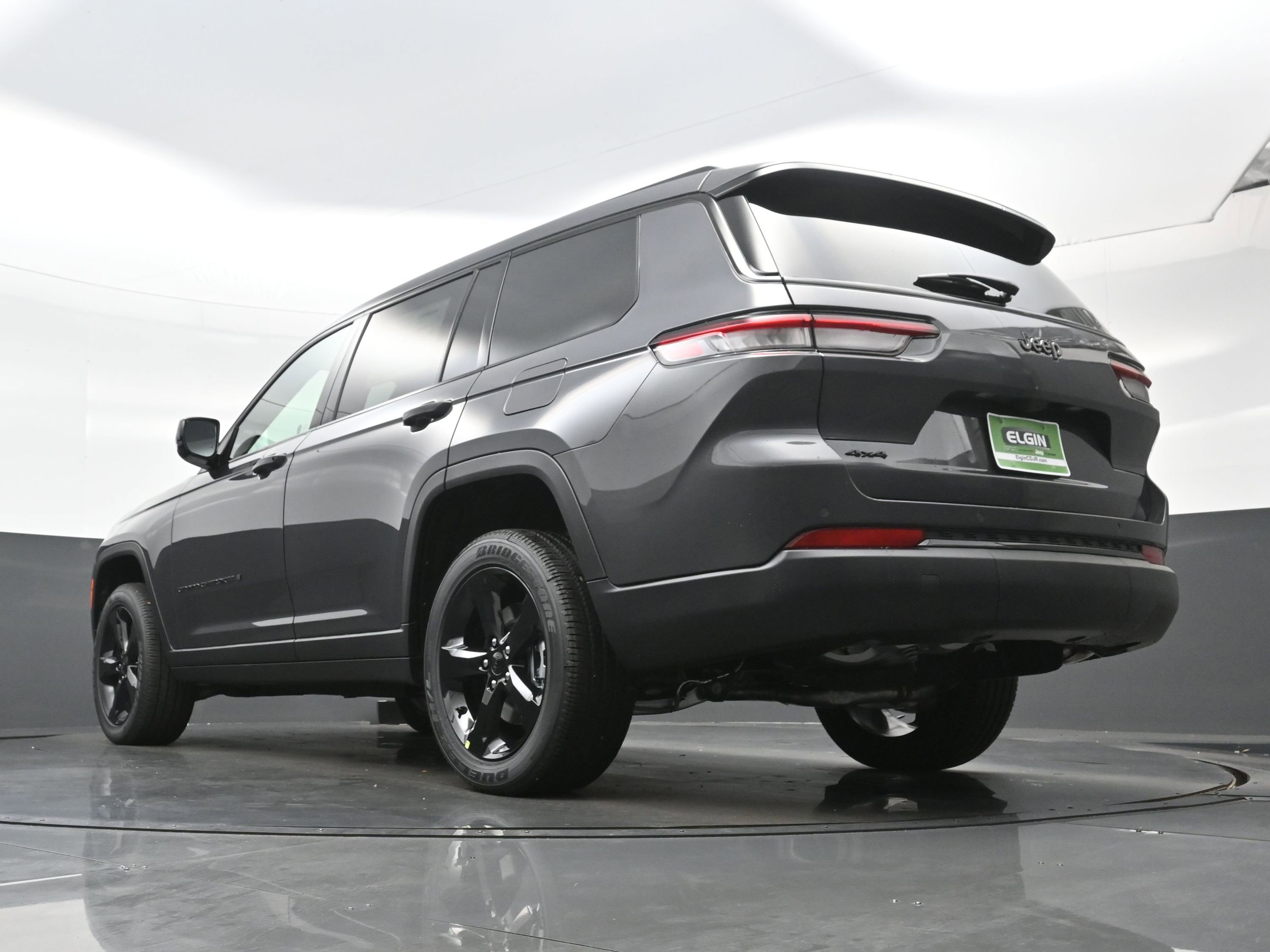 New 2025 Jeep Grand Cherokee L Altitude image 14