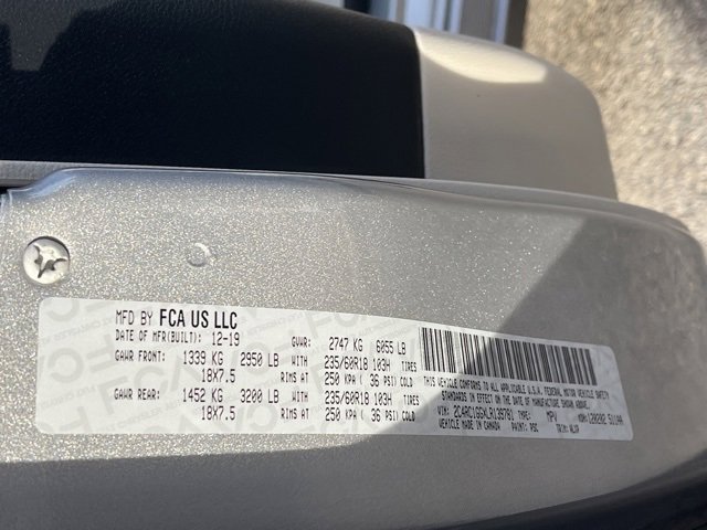 Used 2020 Chrysler Pacifica Limited image 23