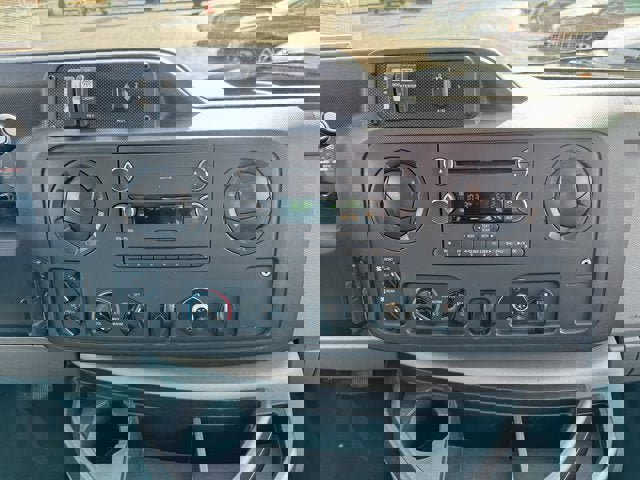 Used 2013 Ford E-350 and Econoline 350 Super Duty w/ Shuttle Bus Prep Pkg RWD image 20