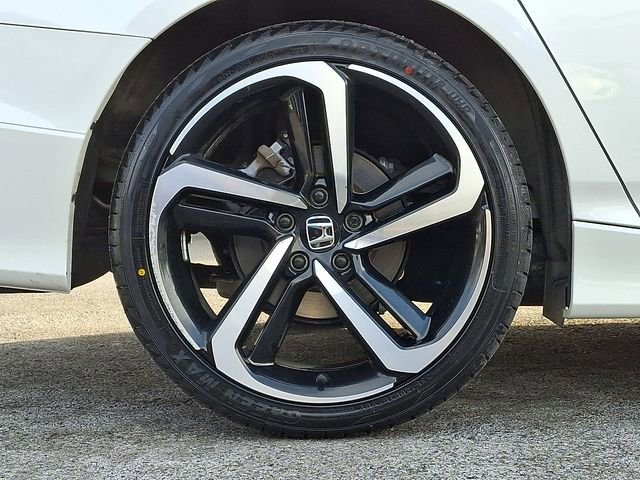 Certified 2022 Honda Accord Sport image 8