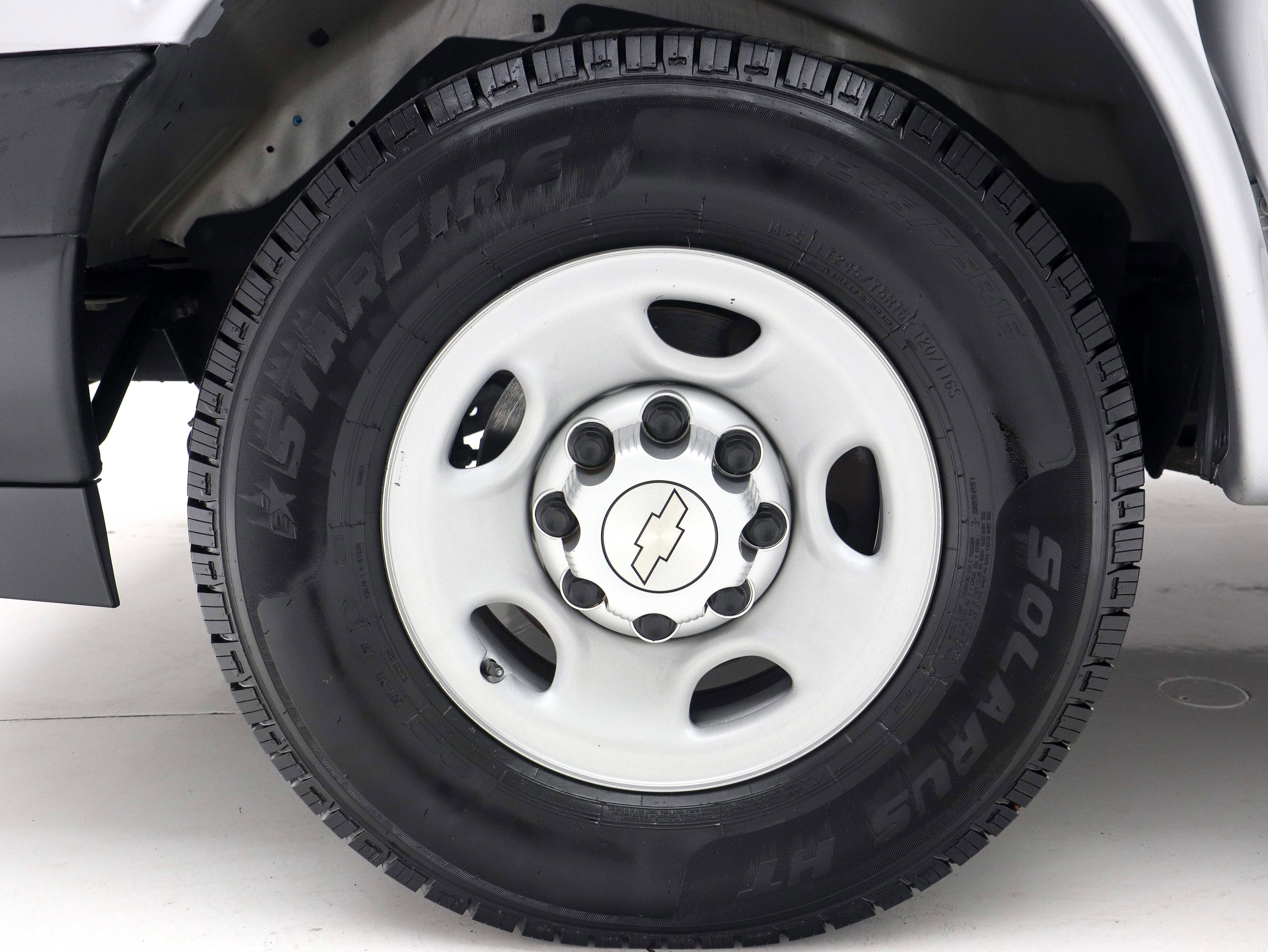 Used 2019 Chevrolet Express 3500 LS RWD image 29