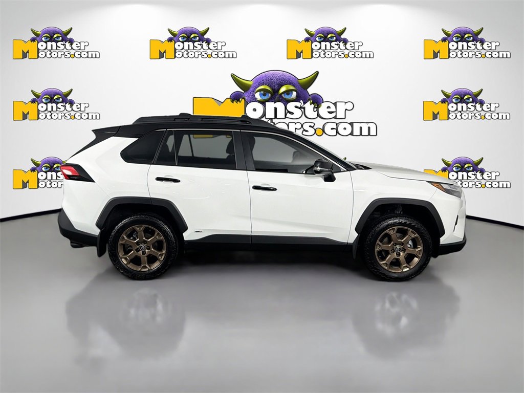 Used 2025 Toyota RAV4 Woodland Edition image 4