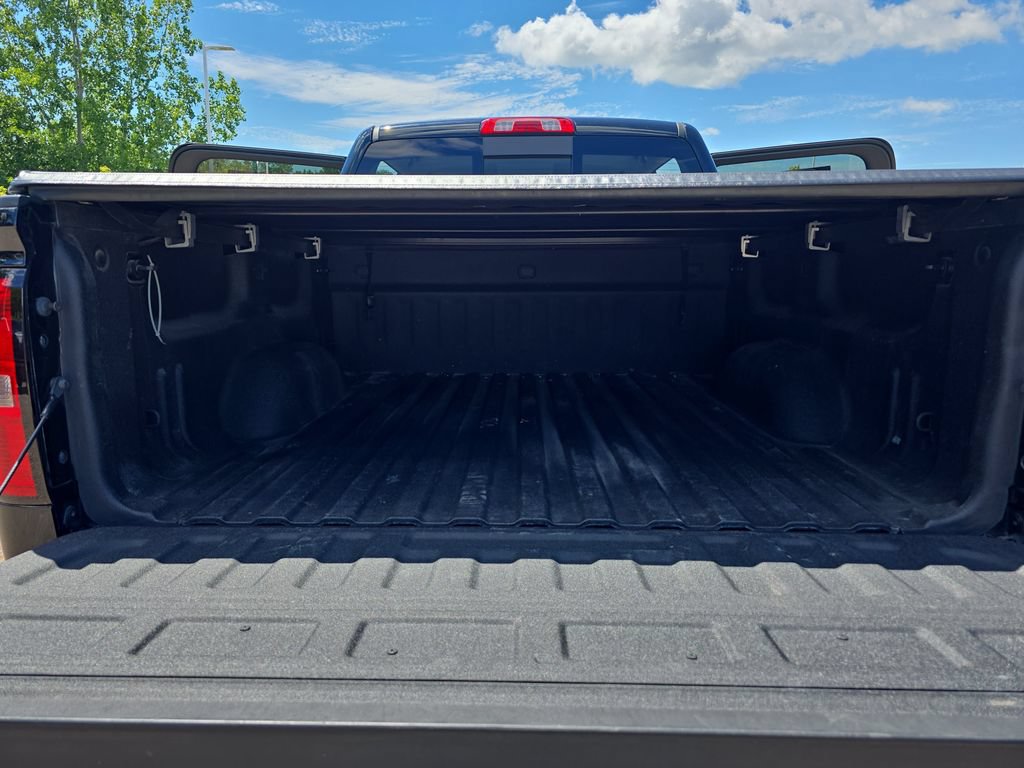 Used 2017 GMC Sierra 1500 SLE w/ SLE Value Package AWD/4WD image 12