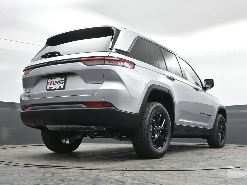 New 2026 Jeep Grand Cherokee Altitude AWD/4WD image 46