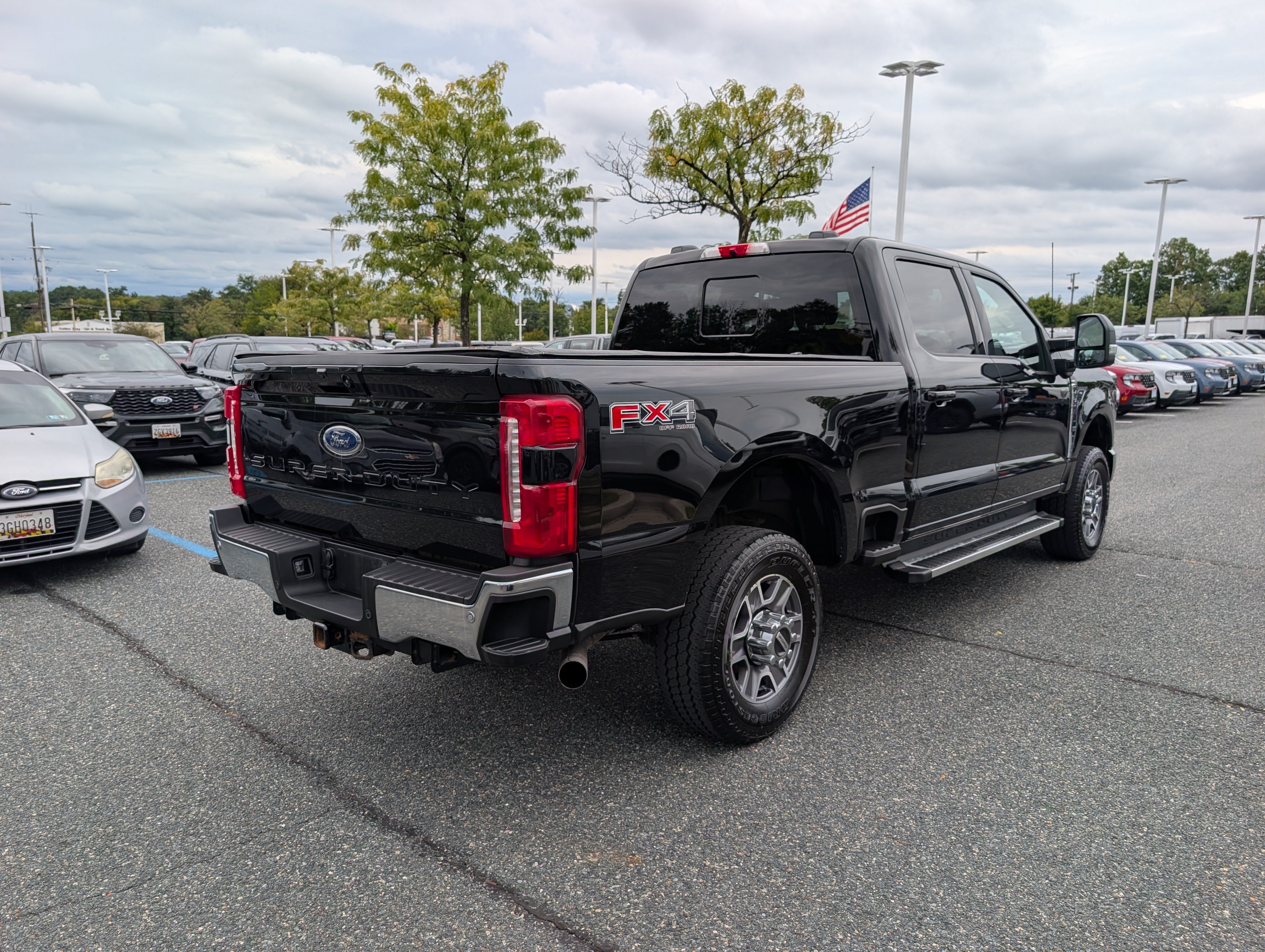 Certified 2023 Ford F350 Lariat AWD/4WD image 4