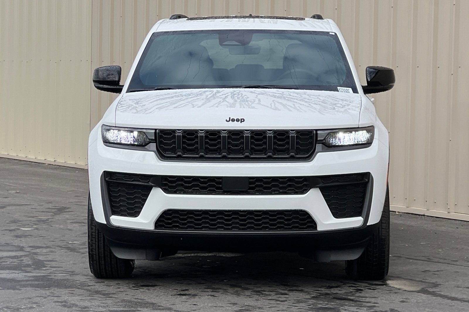 New 2026 Jeep Grand Cherokee Altitude AWD/4WD image 11