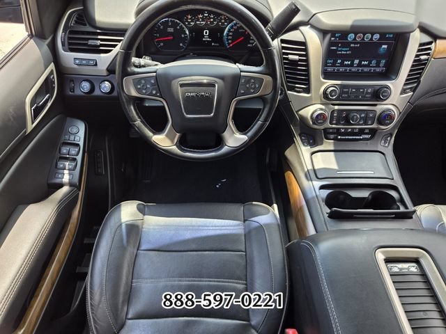Used 2019 GMC Yukon XL Denali AWD/4WD image 14