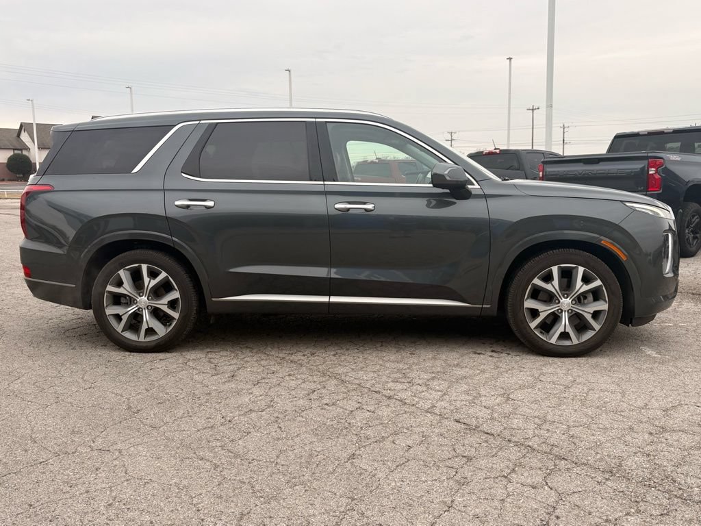 Used 2021 Hyundai Palisade Limited FWD image 4