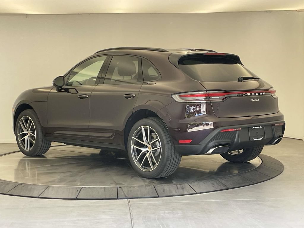 New 2026 Porsche Macan AWD/4WD image 3