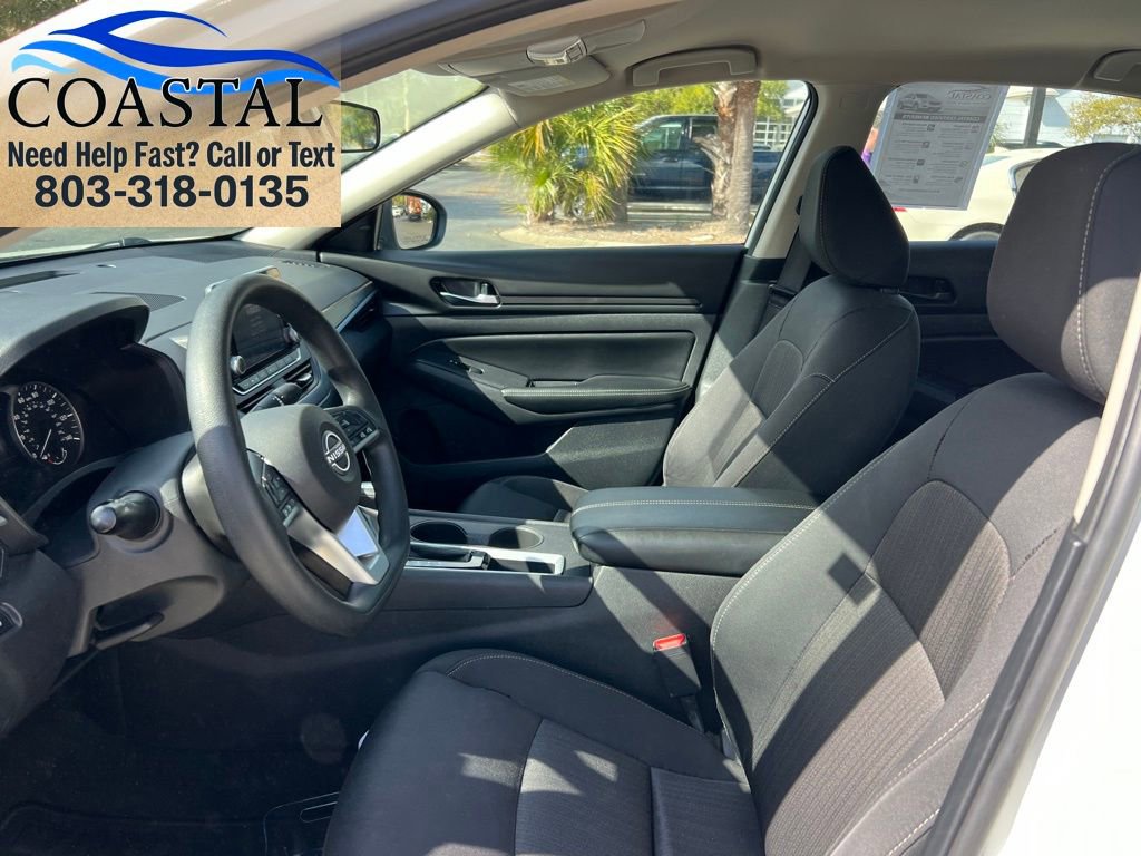 Certified 2025 Nissan Altima 2.5 SV FWD image 9