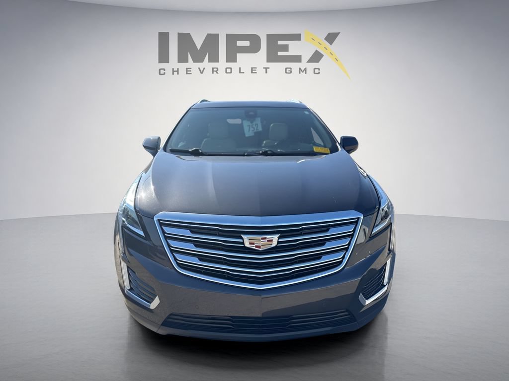 Used 2018 Cadillac XT5 Luxury w/ Driver Awareness Package FWD image 6