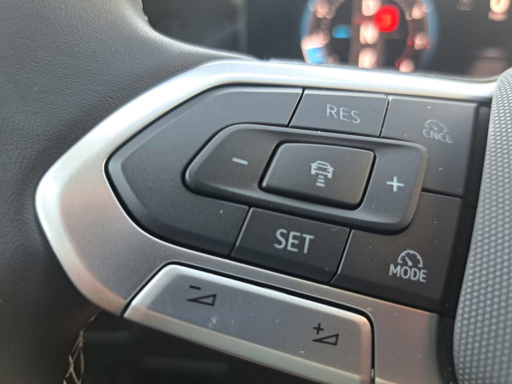 New 2025 Volkswagen Tiguan S image 13