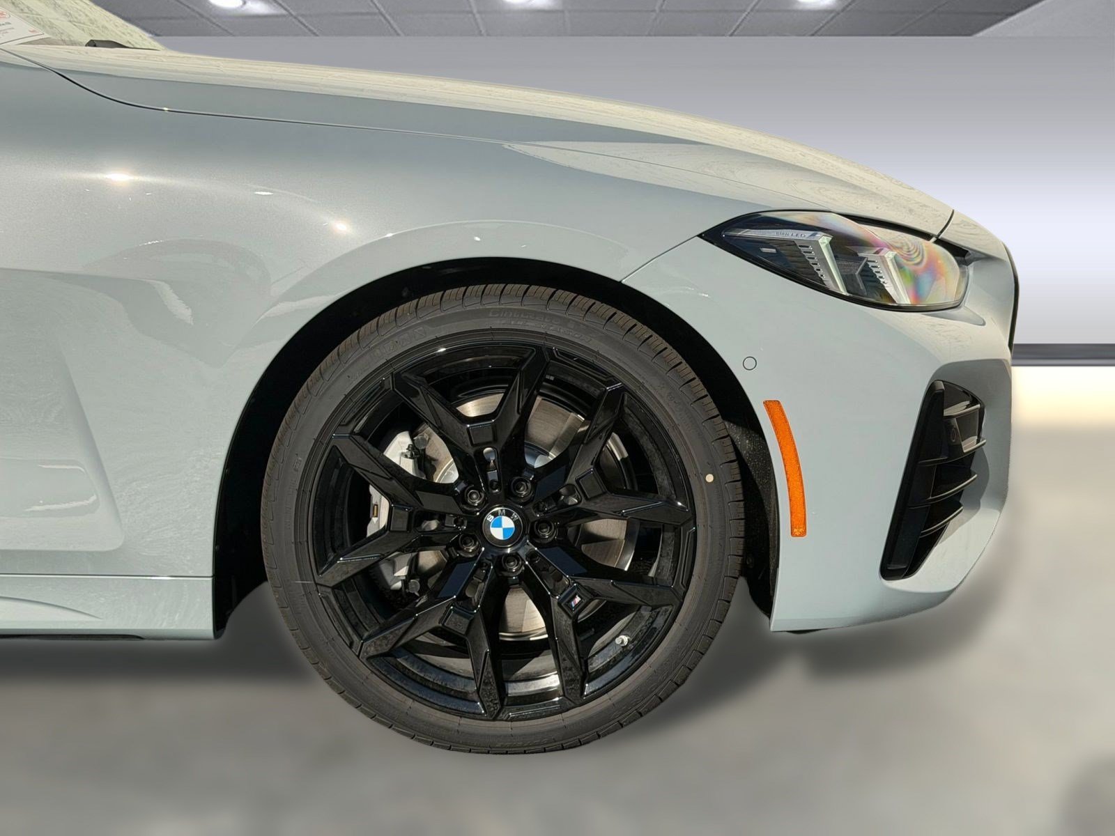 Used 2026 BMW 430i Coupe w/ M Sport Package RWD image 11