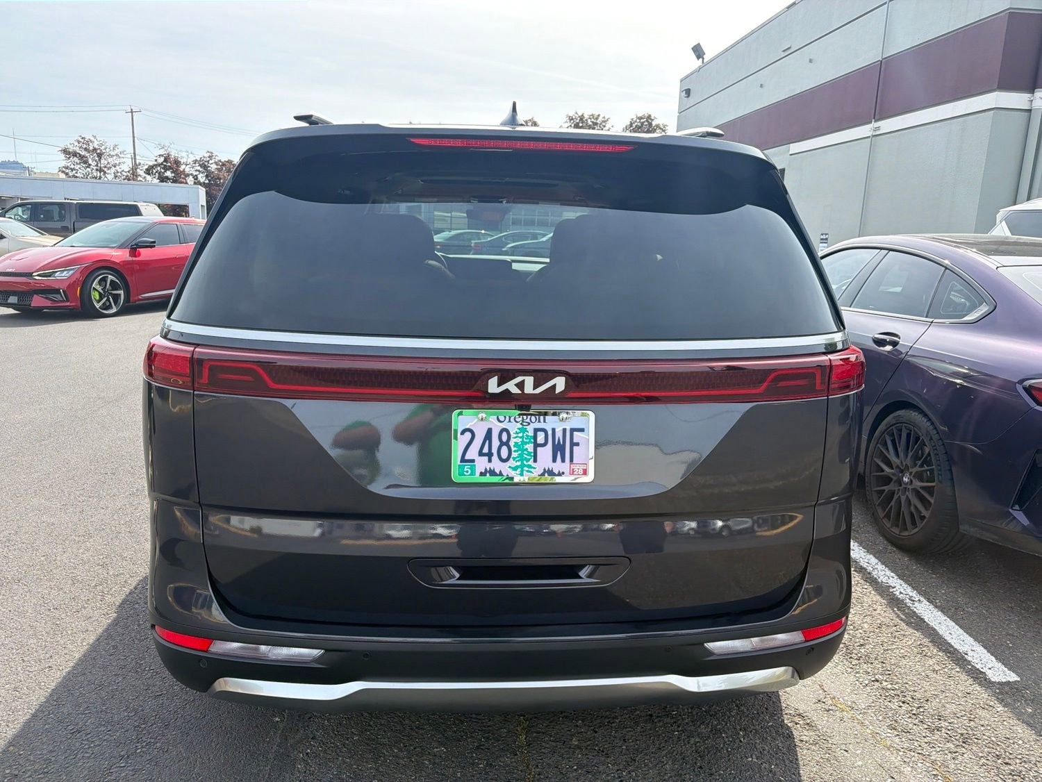 Used 2024 Kia Carnival SX Prestige FWD image 5