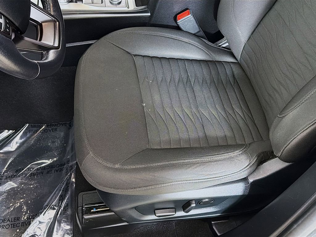 Used 2020 Ford Explorer XLT image 20