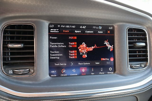 Used 2023 Dodge Charger SRT Hellcat w/ Harman/Kardon Audio Group image 26