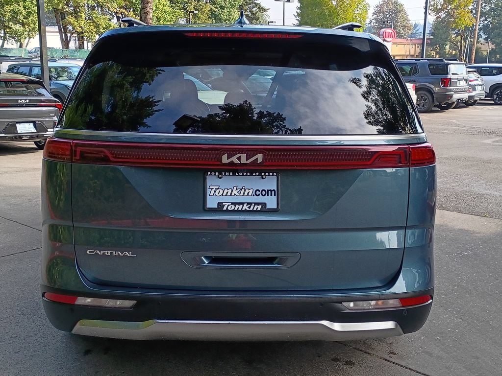 Used 2024 Kia Carnival SX Prestige FWD image 5
