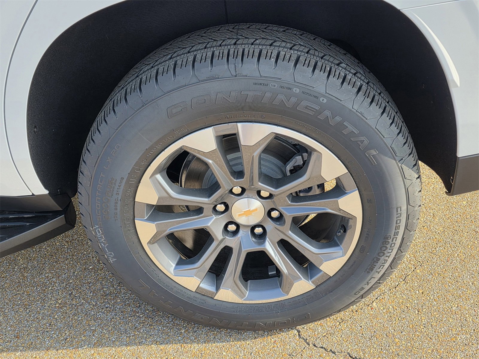 New 2026 Chevrolet Tahoe LS image 23