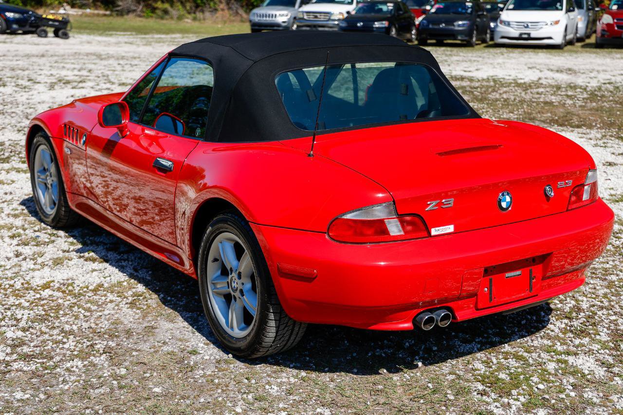 Used 2000 BMW Z3 2.5i image 5