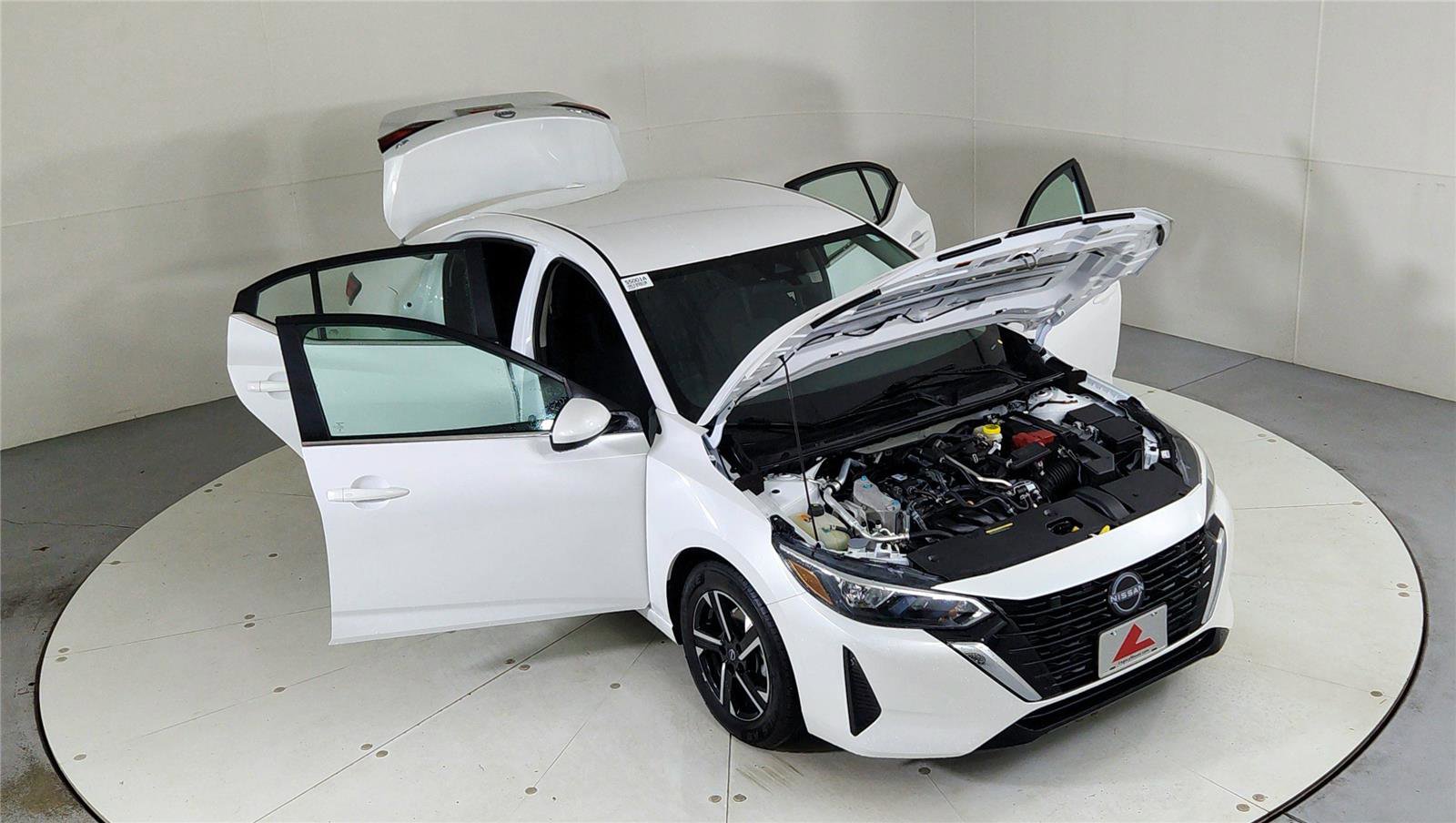 Used 2024 Nissan Sentra SV image 25