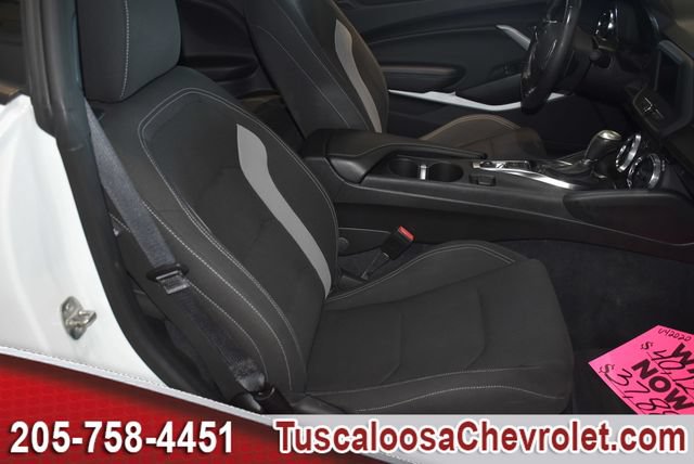 Certified 2021 Chevrolet Camaro LT RWD image 24