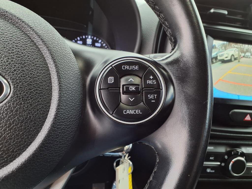 Used 2021 Kia Soul GT-Line FWD image 21