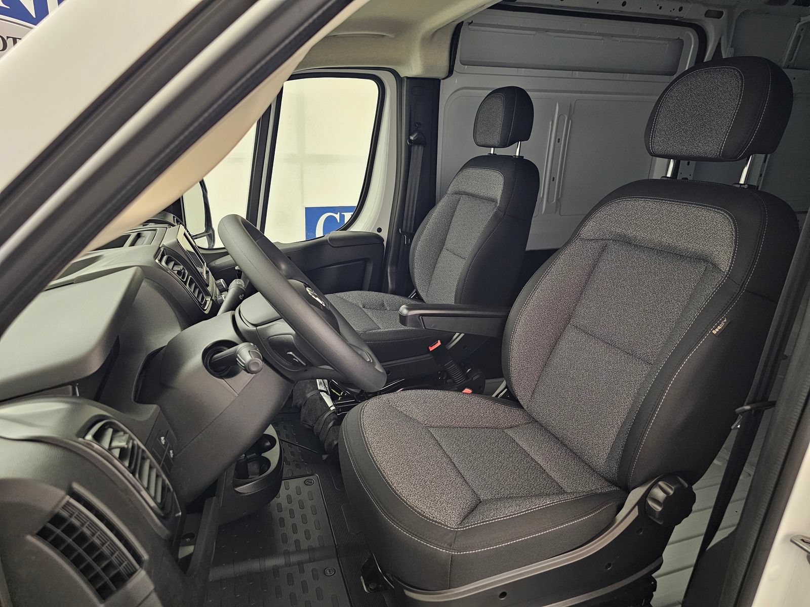 New 2026 RAM ProMaster 3500 FWD image 5
