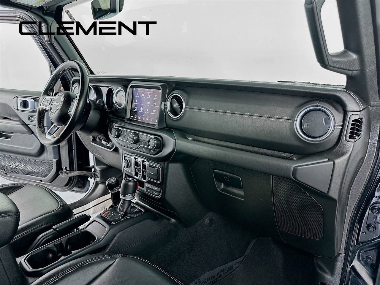 Used 2023 Jeep Wrangler Unlimited Sahara w/ Cold Weather Group image 33