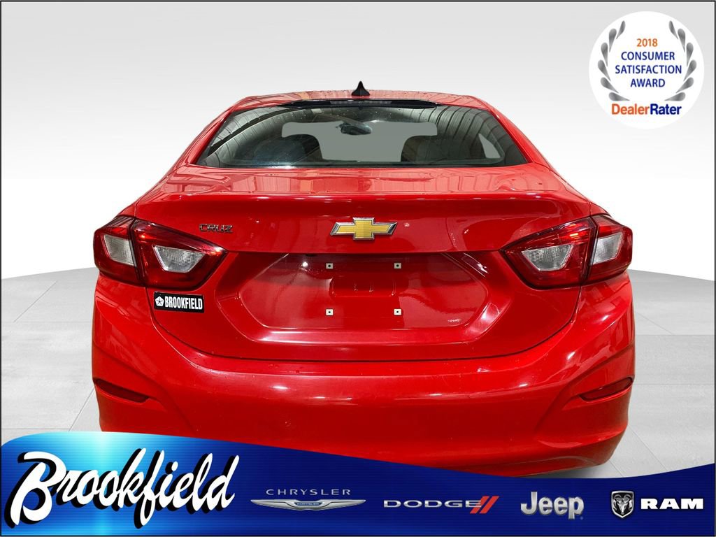 Used 2019 Chevrolet Cruze LS image 4