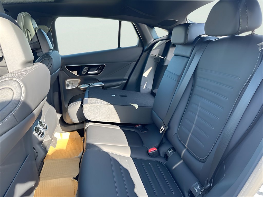 New 2025 Mercedes-Benz GLC 43 AMG 4MATIC Coupe image 23