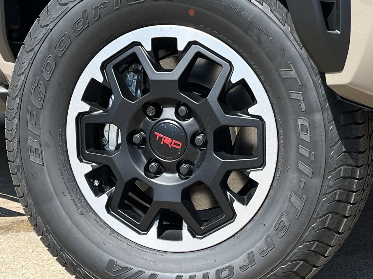 New 2026 Toyota Tacoma TRD Off-Road AWD/4WD image 26