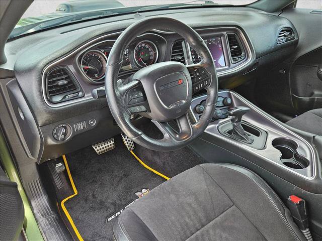 Used 2018 Dodge Challenger R/T Scat Pack RWD image 9